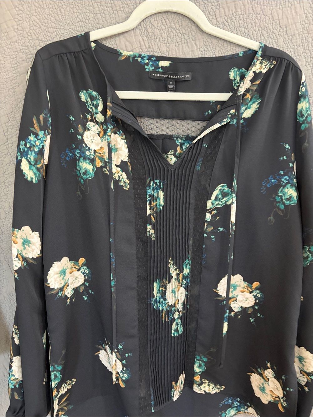 White House Black Market Black Floral Pintuck V-Neck Tie Blouse